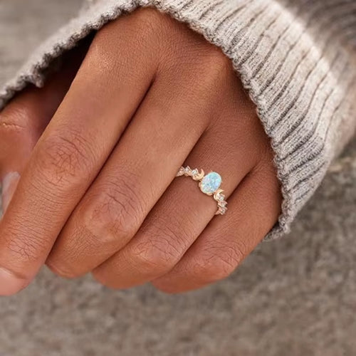 Witchcraft Triple Moon Goddess Fire Opal Ring Rainbow Oval Stone Arrow Rings for Women Engagement Wedding Bands Jewelry